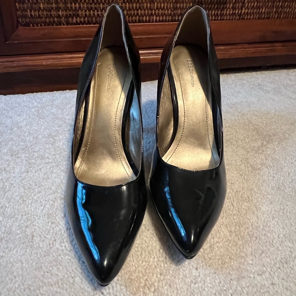 BCBGeneration Black Patent Leather Pumps Heels